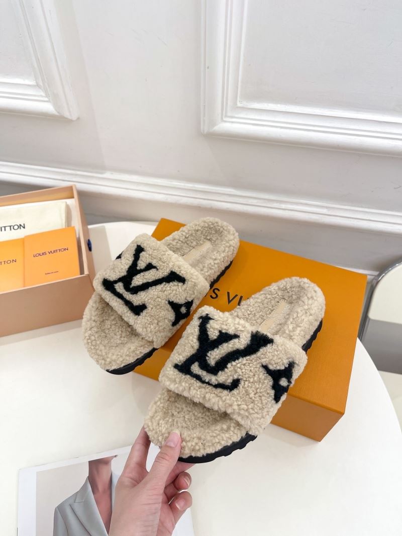 Louis Vuitton Slippers